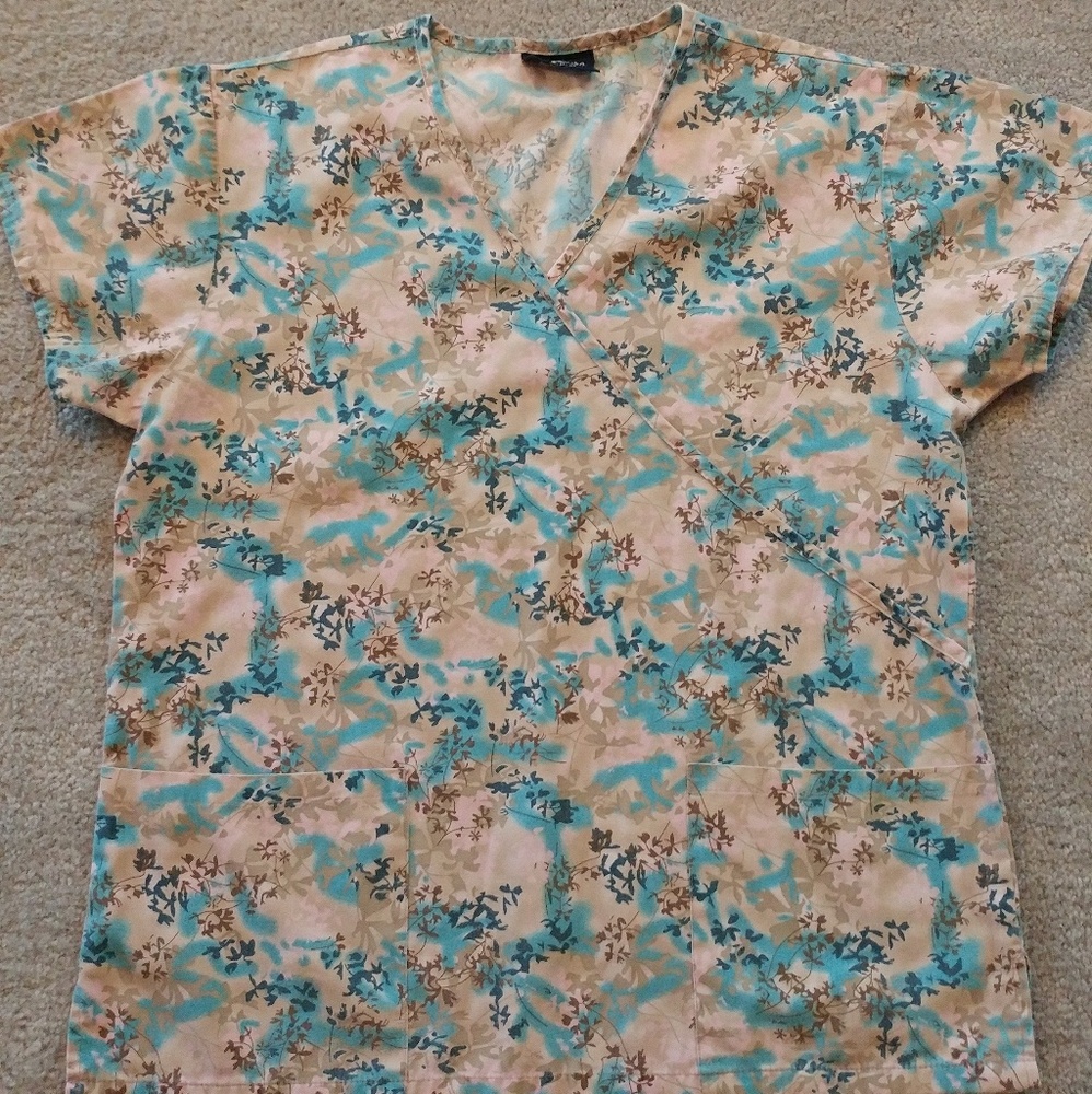 Scrub top